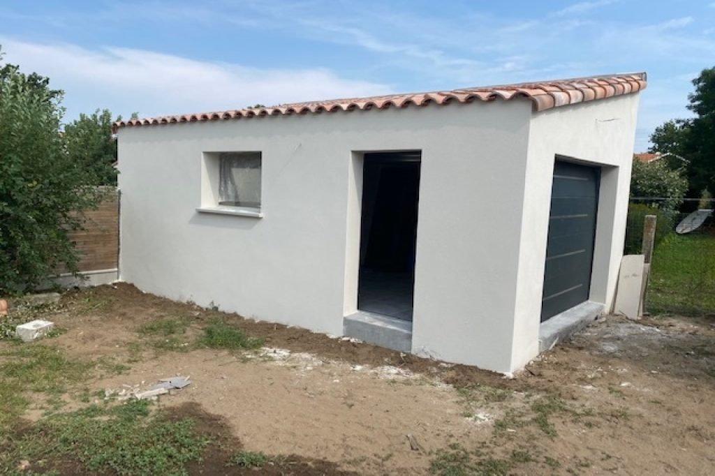Construction de garage.