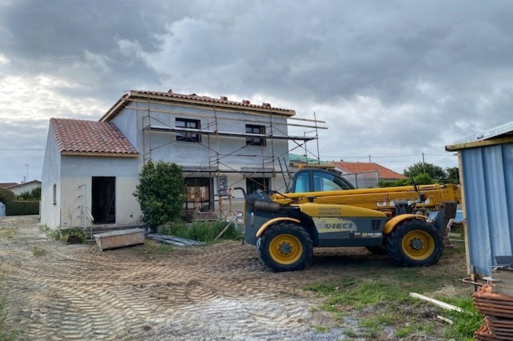 Ravalement et enduit sur maison.
